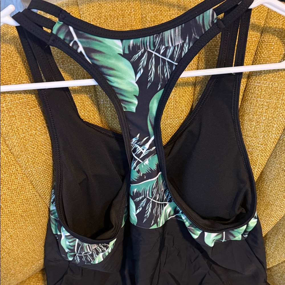Tropical Leaf Print Women’s Tankini - Picture 3 of 7